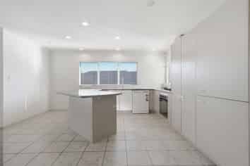 57A Redoubt Road, Goodwood Heights