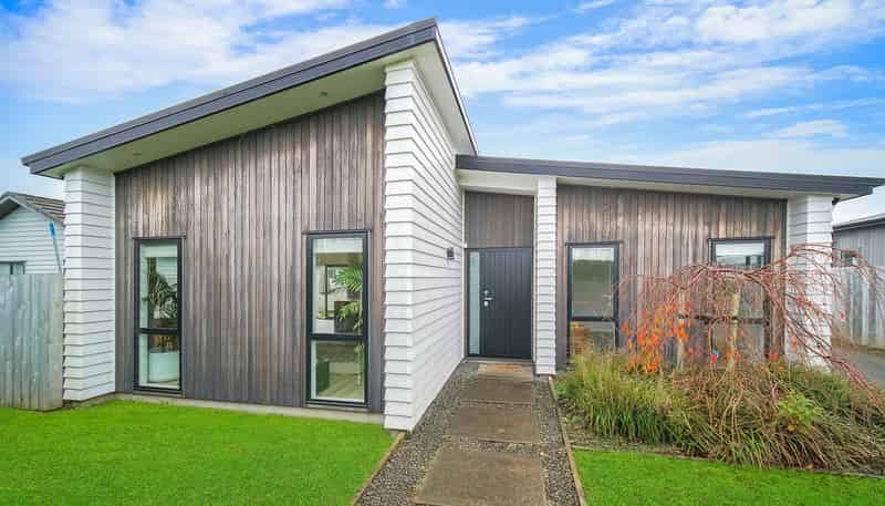 18 Len Ireland Drive, Huapai