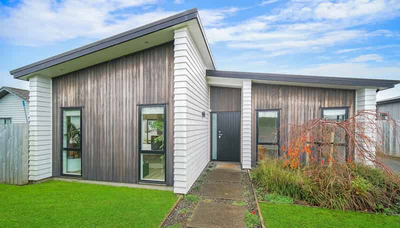 18 Len Ireland Drive, Huapai