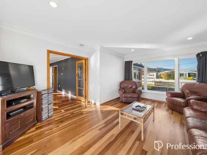 38 Russell Road, Wainuiomata