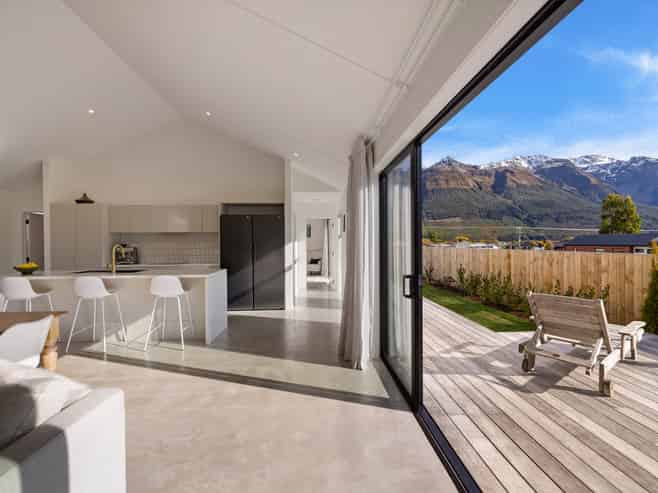 7 Richardson Street, Glenorchy