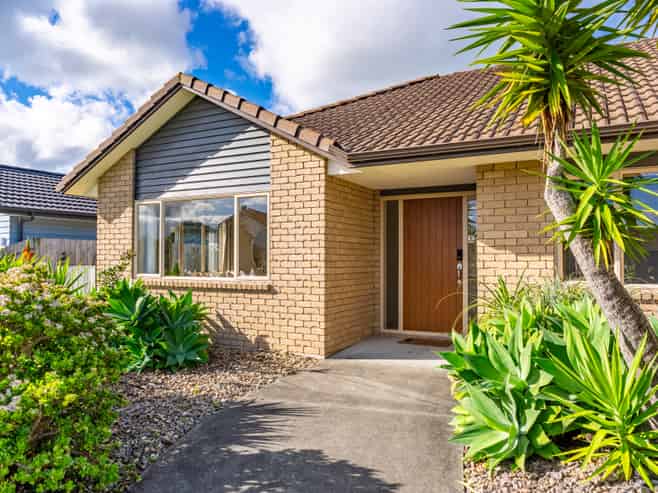 6 Ngatiti Place, One Tree Point