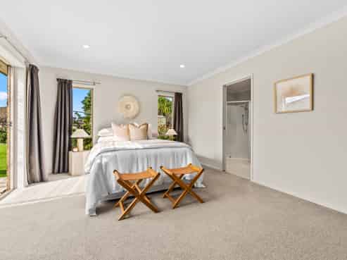 6 Ngatiti Place, One Tree Point