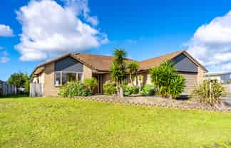 6 Ngatiti Place, One Tree Point
