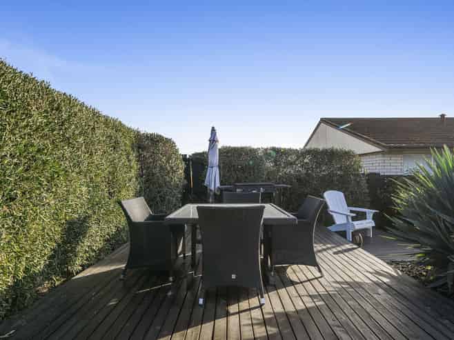 5 Queenspark Drive, Parklands