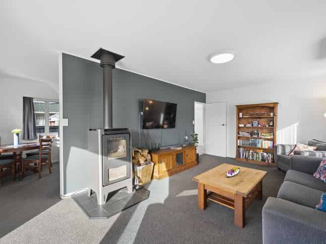 5 Queenspark Drive, Parklands