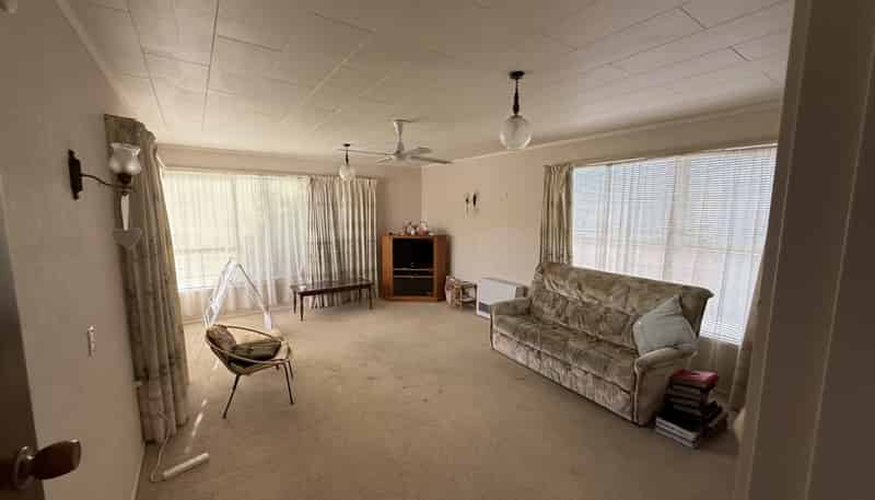 38 Chedworth Avenue, Chartwell