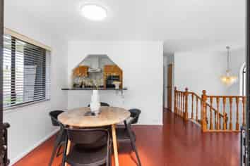 1/176 Norman Lesser Drive, Saint Johns
