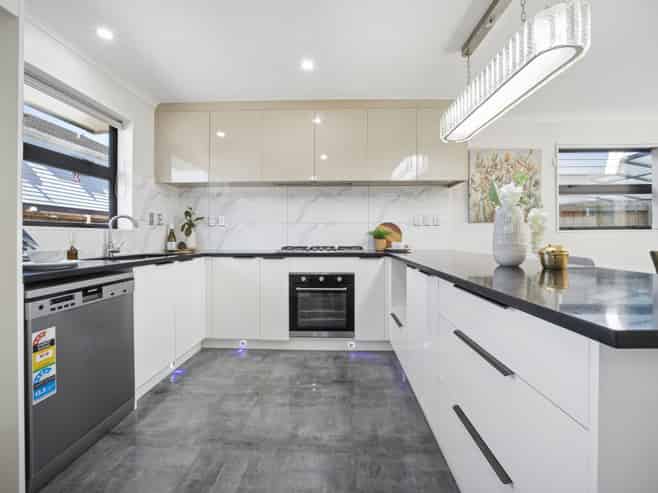52B Kimpton Road, Papatoetoe