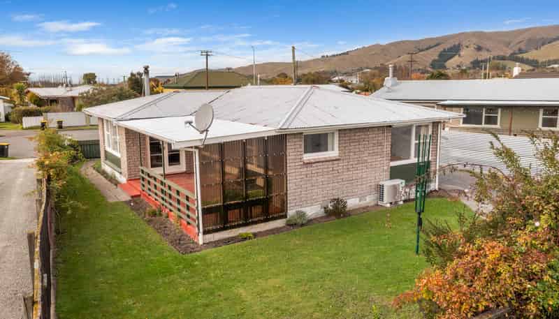 5 Moana Crescent, Redwoodtown