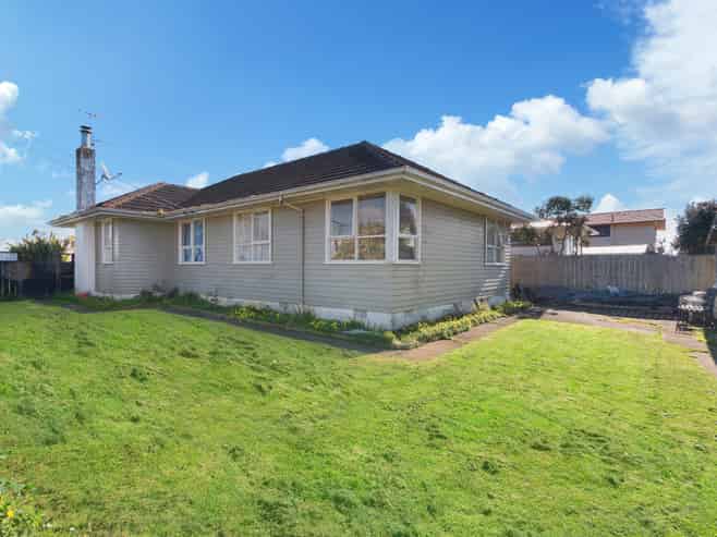 27 James Street, Mangere East