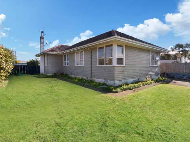 27 James Street, Mangere East