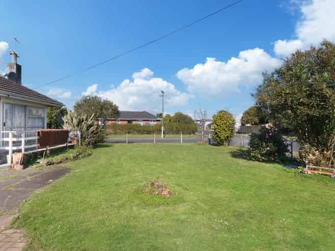27 James Street, Mangere East