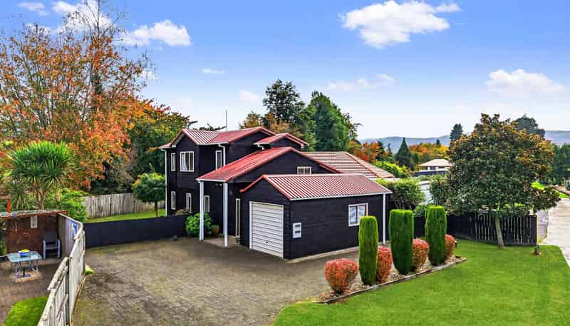 18 Westbrook Place, Westbrook