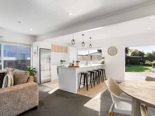 202 Patuwai Drive, Whangamata