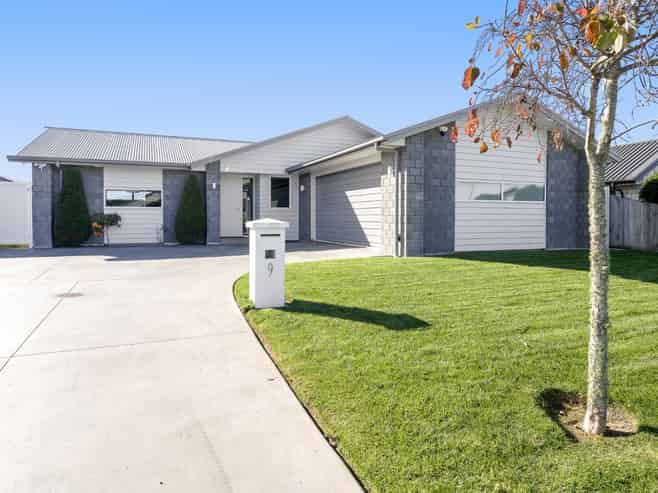 9 Rotomanu Place, Pyes Pa