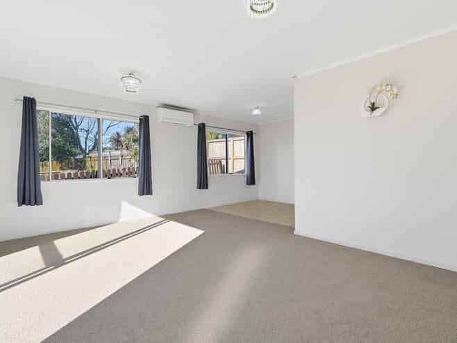 18B Alverstoke Road, Parkvale
