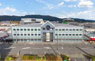 Quality asset - Crown leased