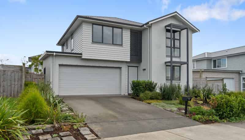 16 Onekura Street , Red Beach