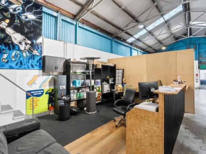 Why pay rent? Tidy Workshop