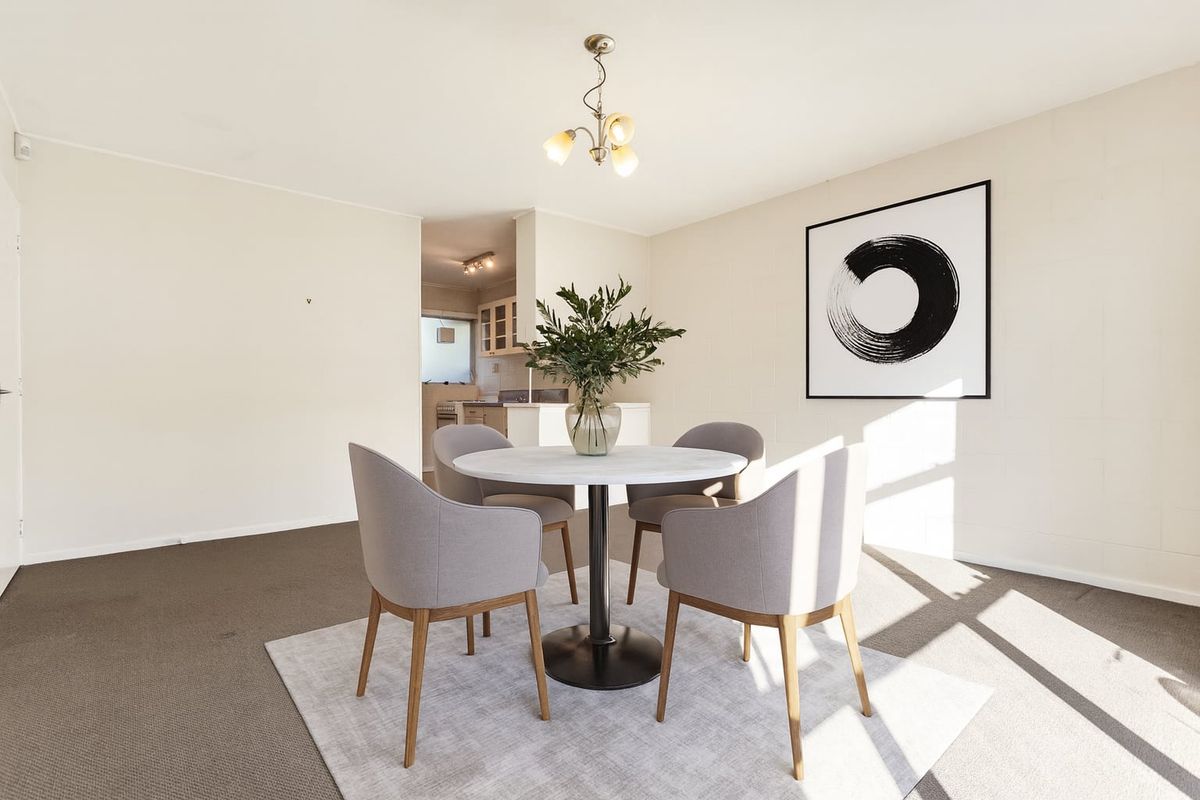 Spacious Home - Unbeatable Location - Widok 2