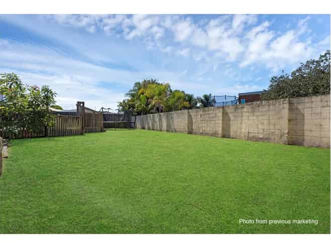 6 Glenvil Lane, Te Atatu Peninsula