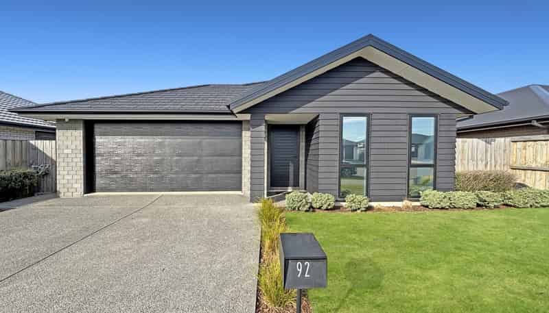 92 Lady Isaac Dr, Rolleston