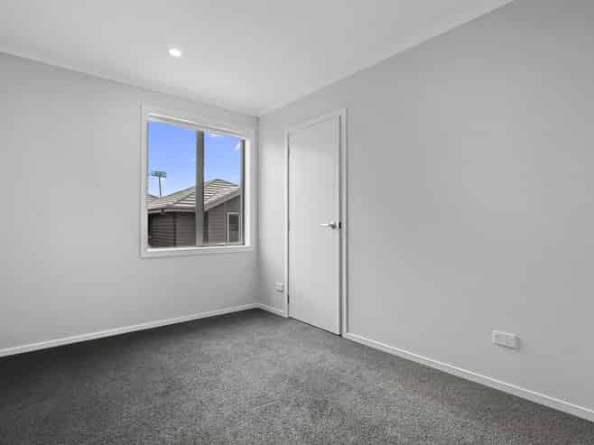 2/97 Seddon Road, Frankton