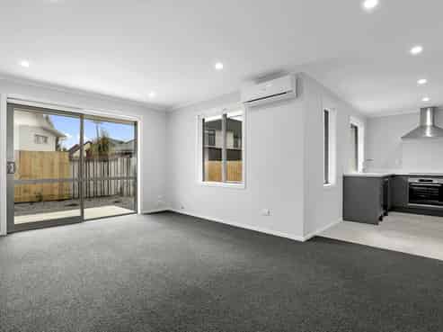 2/97 Seddon Road, Frankton
