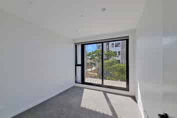 103/2 Miller Street, Point Chevalier