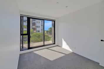 103/2 Miller Street, Point Chevalier