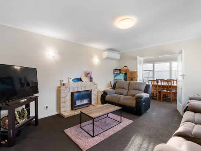 950 High Street, Avalon