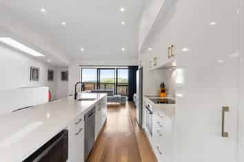 3 Stockden Place, Karori