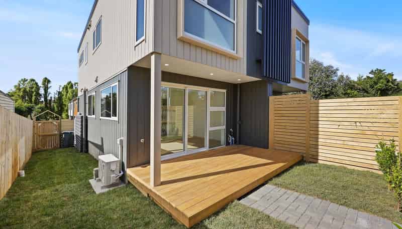 65B Kiwi Road, Point Chevalier