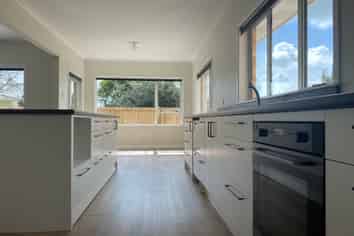 24 Knighton Road, Hillcrest