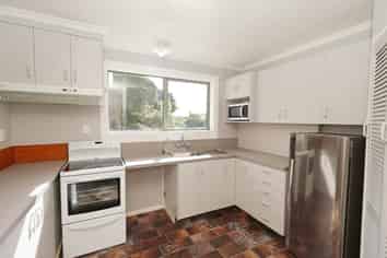 160 Oreti Road , Otatara