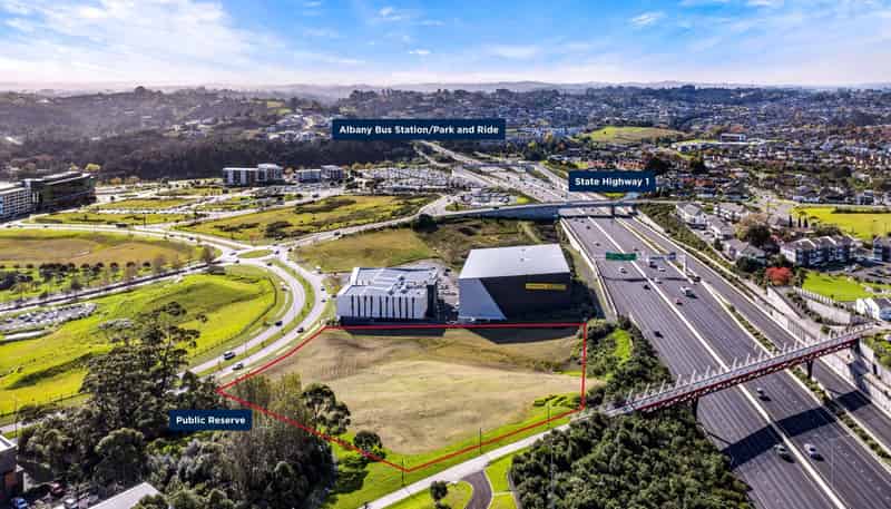 80 Don McKinnon Drive, Albany