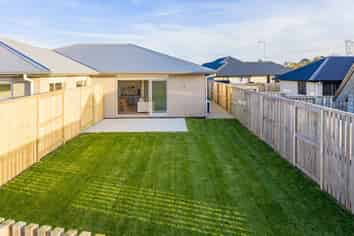 19A Silverwood Lane, Leamington
