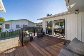 8 Snell Grove, Clouston Park