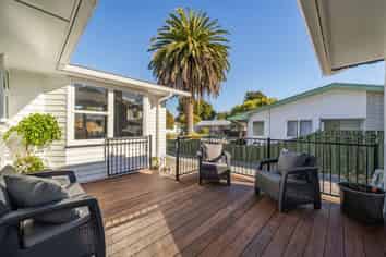 8 Snell Grove, Clouston Park