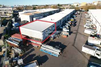 Functional Rear Unit On Saleyard Road – Otahuhu