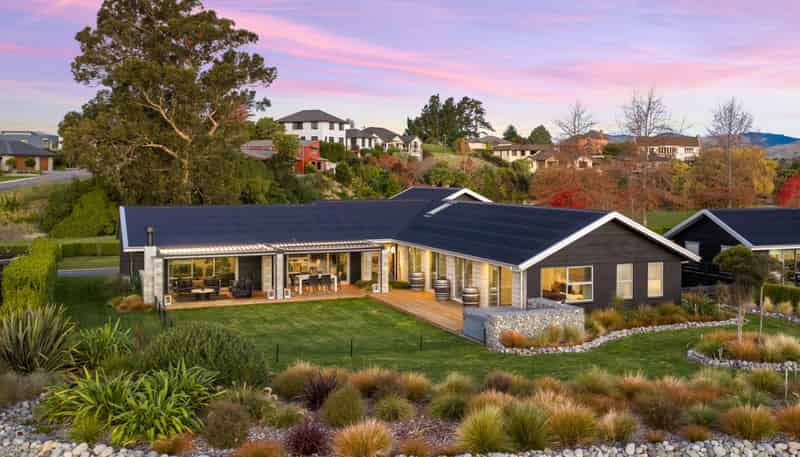 19 Avignon Place, Fairhall