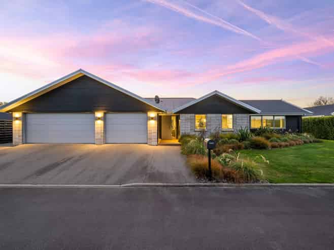 19 Avignon Place, Fairhall