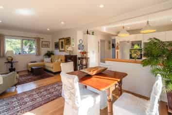 45 Tahatai Road, Oneroa