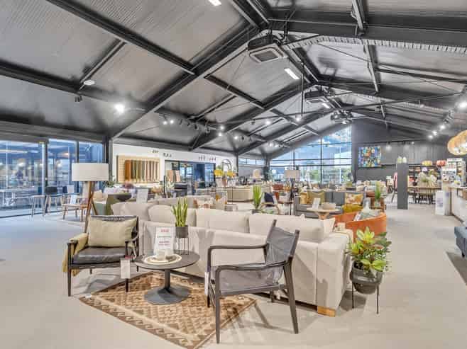 Premium Showroom & Warehouse Opportunity