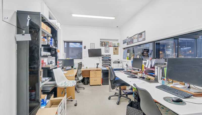 1027 Ferry Road, Ferrymead
