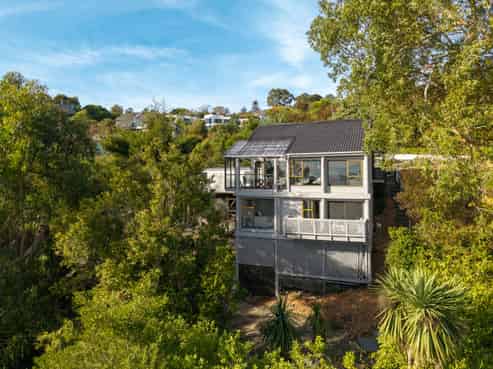 12 Pentre Terrace, Cashmere
