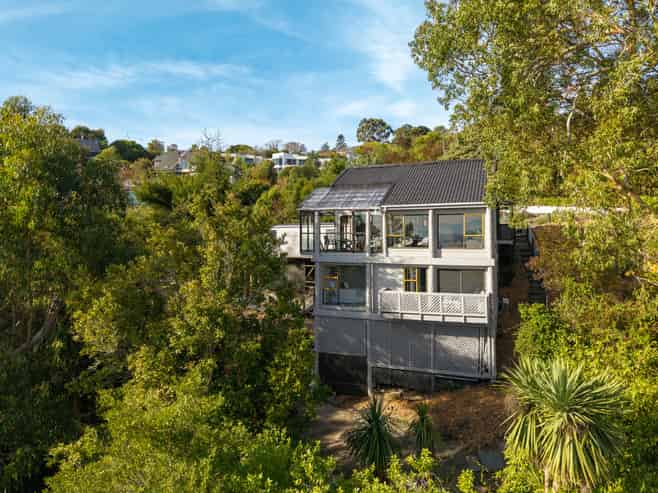 12 Pentre Terrace, Cashmere