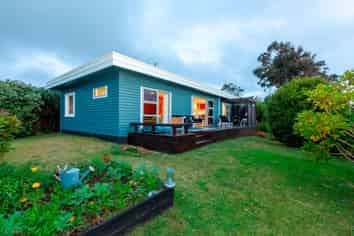12 Allen Rd, Raumati Beach