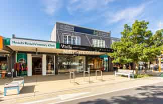 Hot Hurstmere Office 